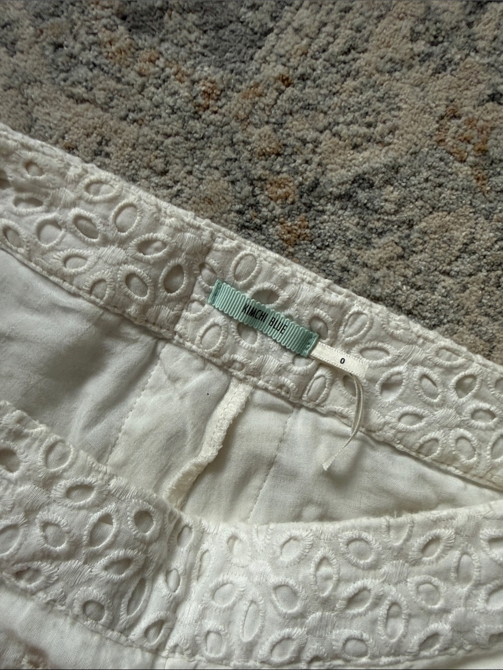 Kimchi Blue White Eyelet Lace High-Rise Shorts - Picture 2 of 4